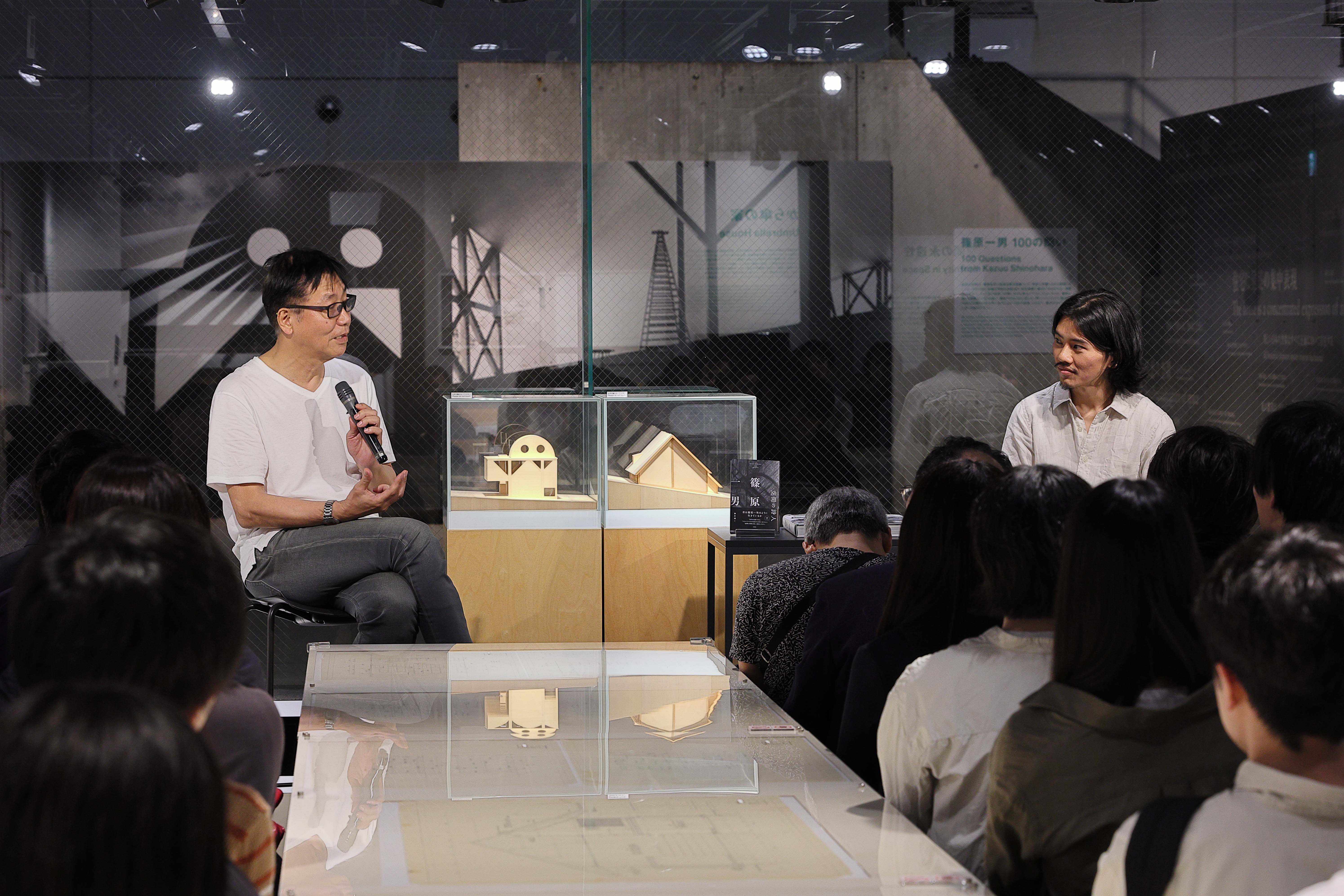 ギャラリートークの様子